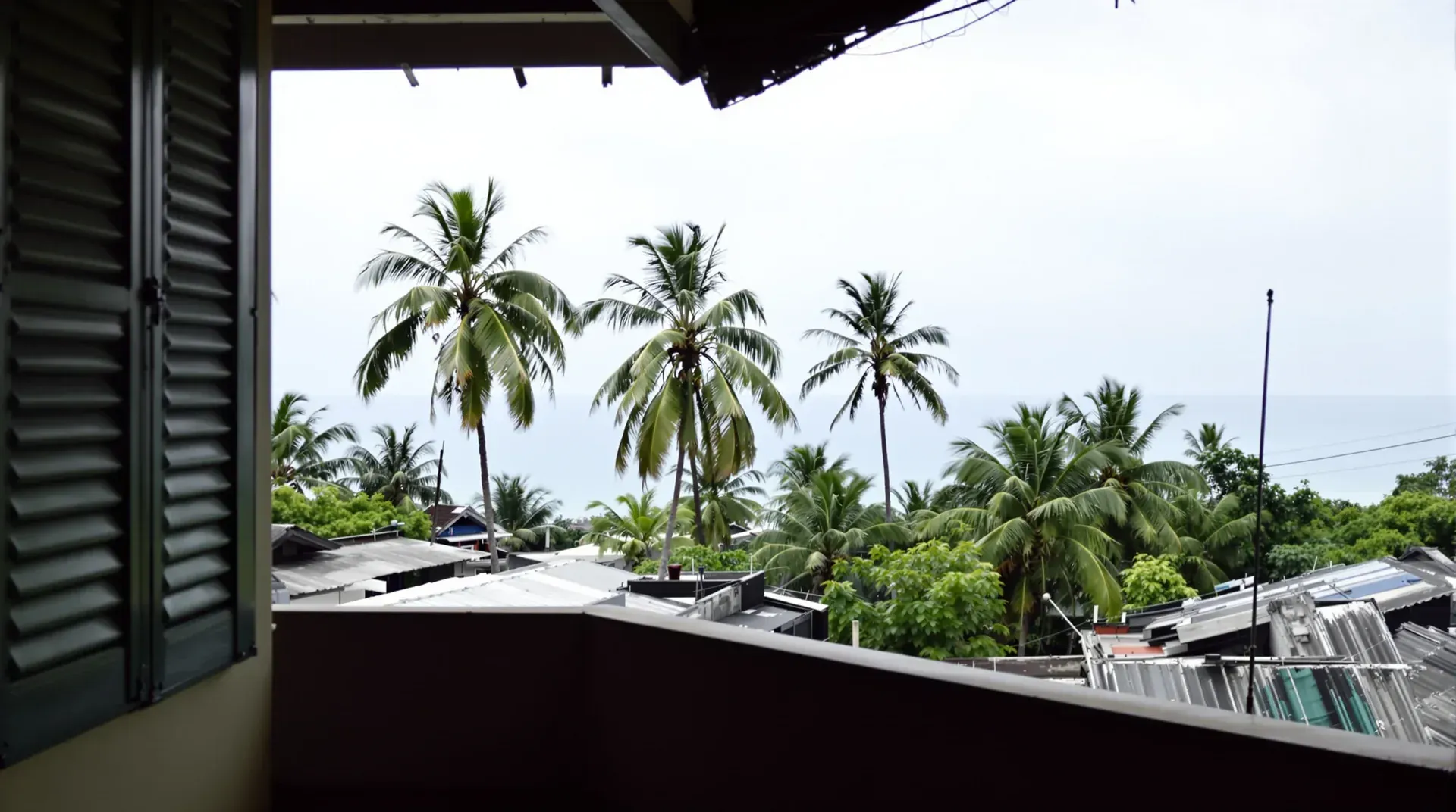 Working Remotely From Davao: Internet, Power, and the Timezone Maths
