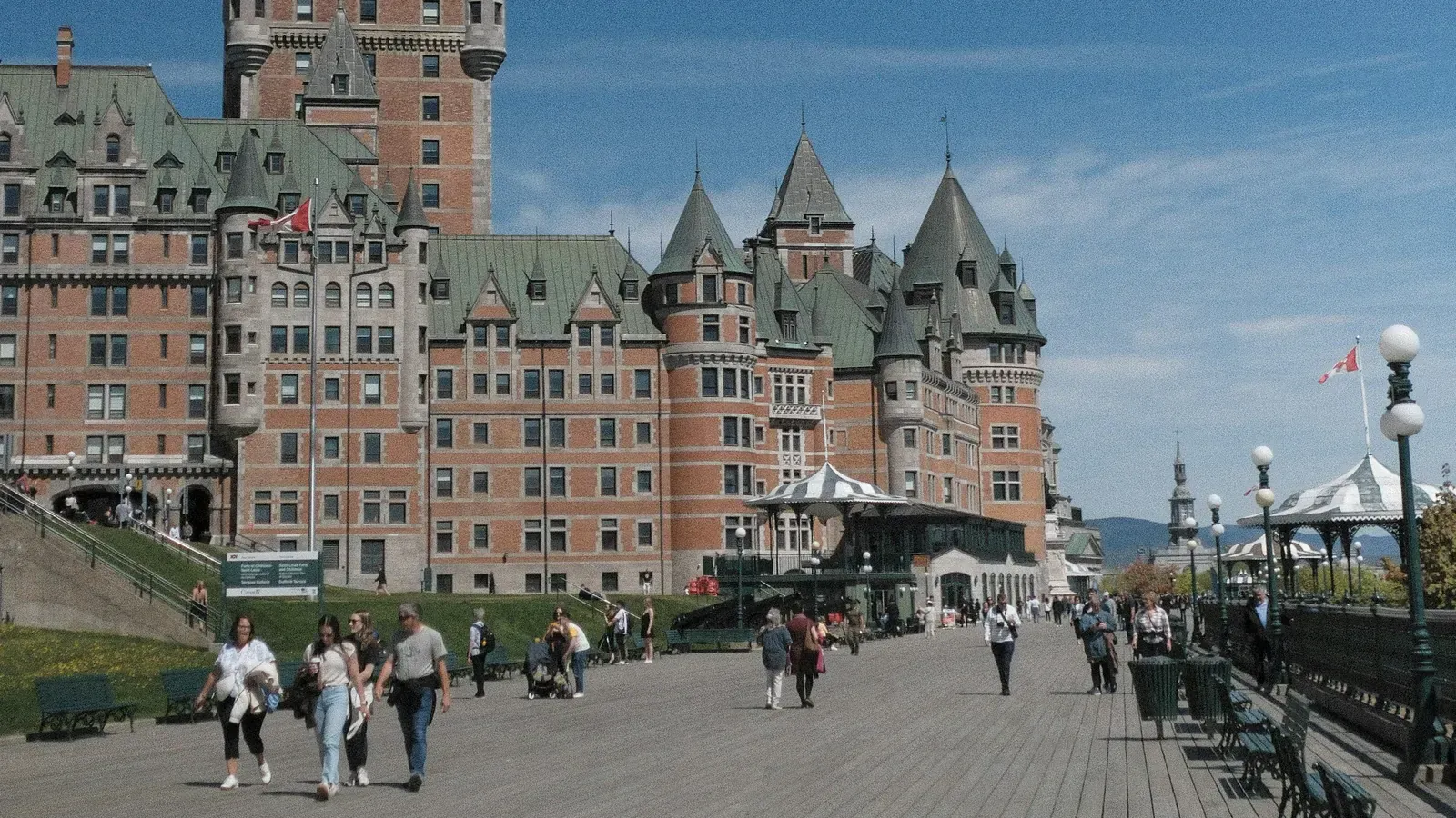 La terrasse Dufferin et le Château Frontenac, dans le Vieux-Québec